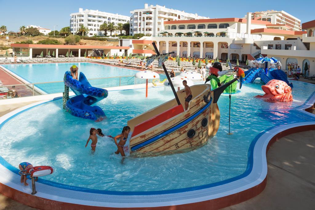 Ukino Palmeiras Village Hotel 4*
