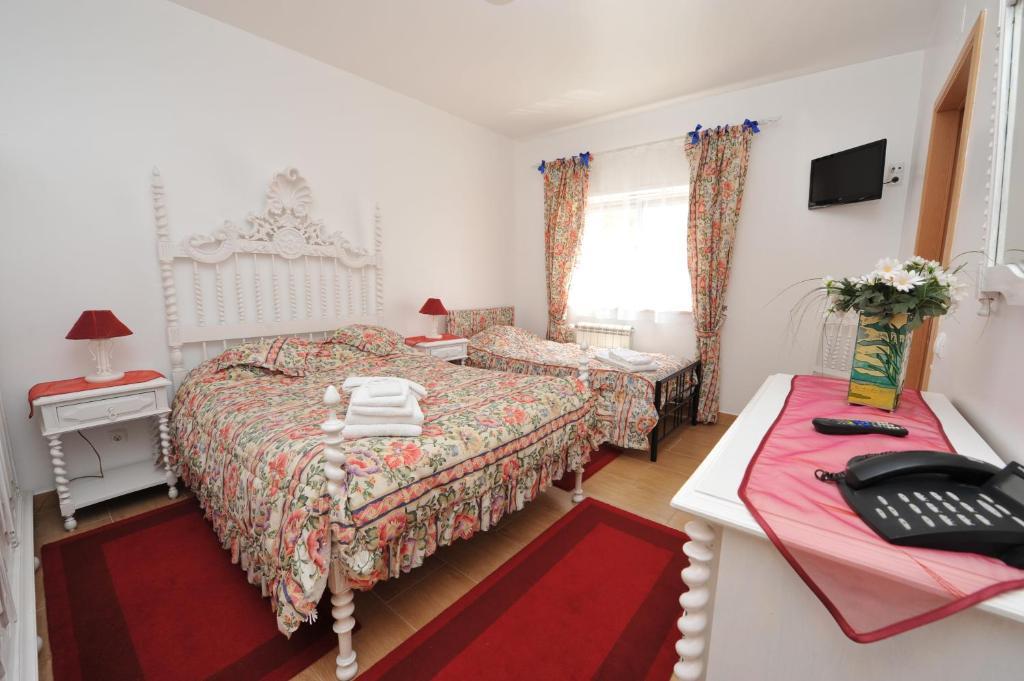 Hotel Aviz 2*