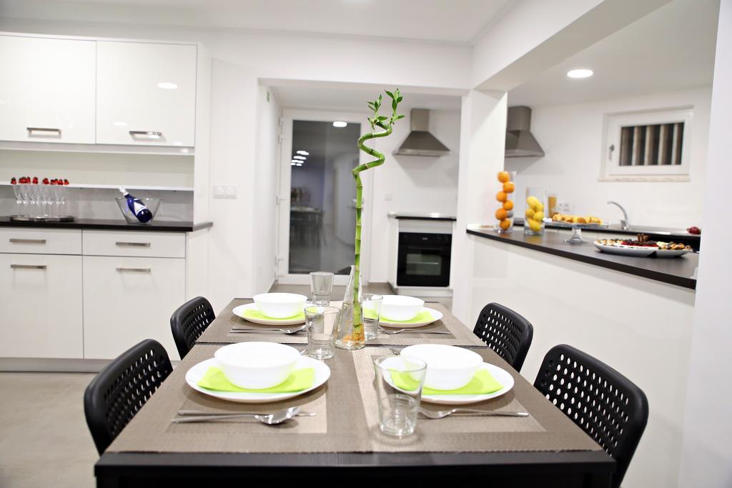 Hostal Zambeachouse - Paradise
