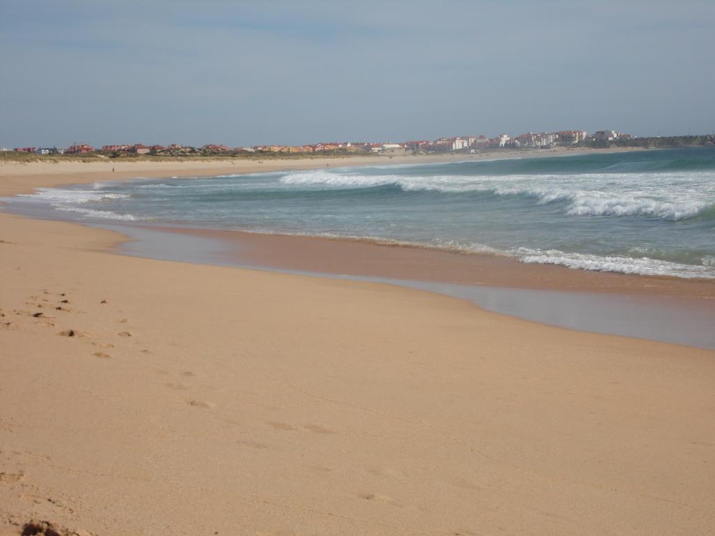 Peniche Blue Wave Guest house *