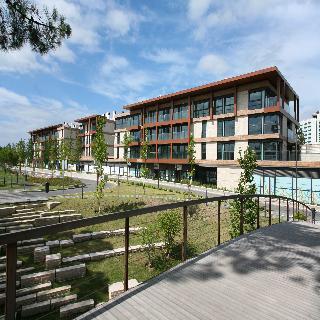 Aparthotel By The Editory - Acala 4*