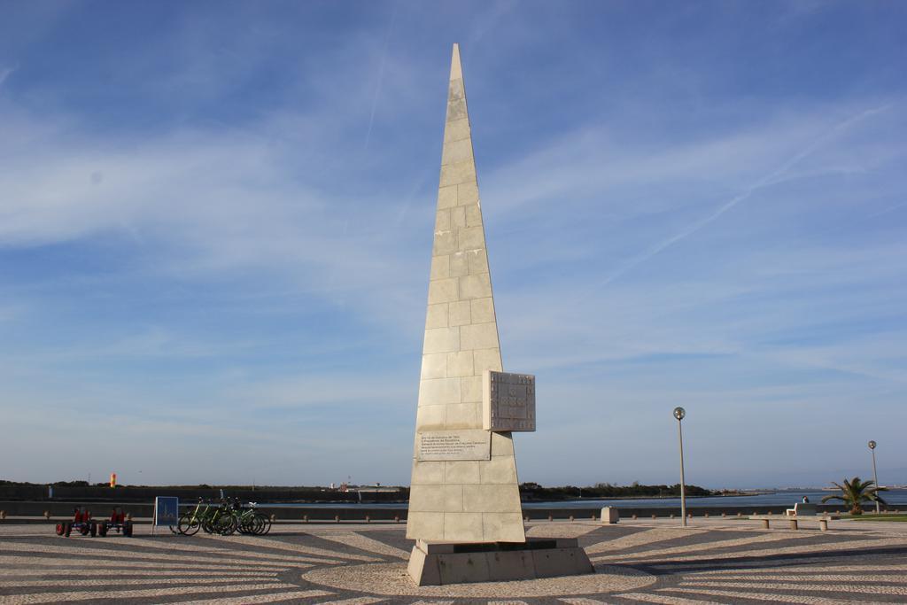 Ti Laura Praia *