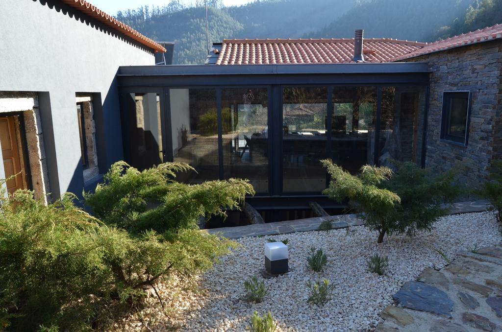 Rio Moment's Country house