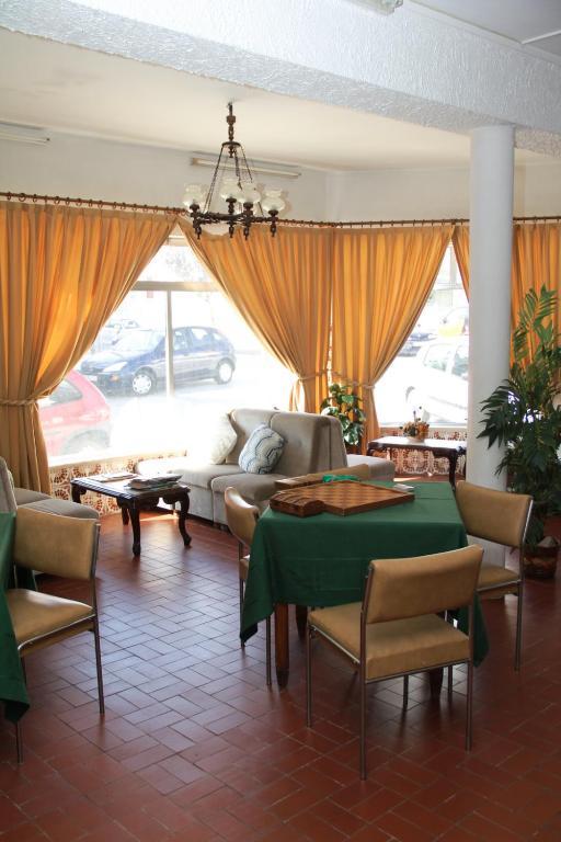 Primavera Hotel 2*