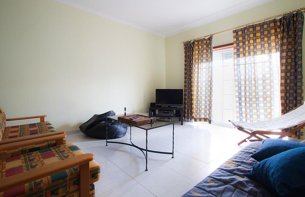 Filipe House, Lagos Apartment Lagos
