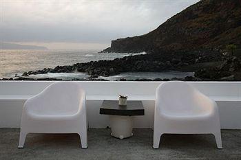 Pocinhobay Bed & Breakfast 4*