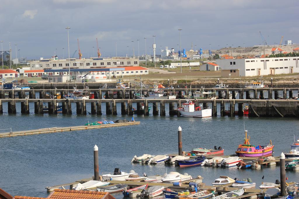 Ti Laura Praia Barra