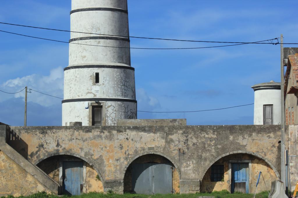 Ti Laura Praia Barra