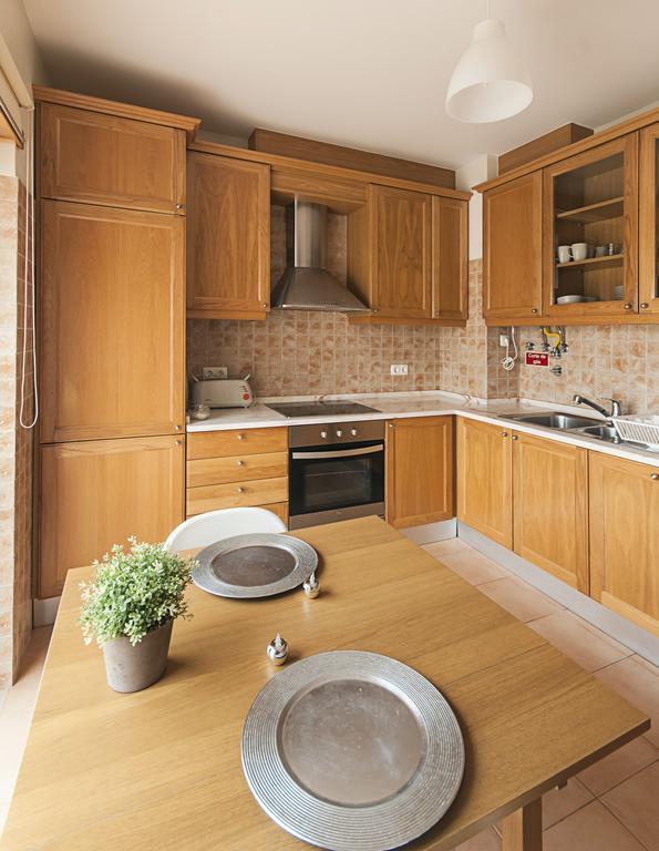 T2 Apartment *