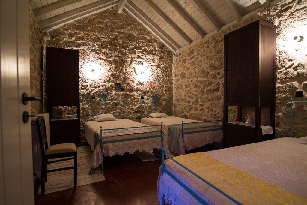 Casas Dos Avos *
