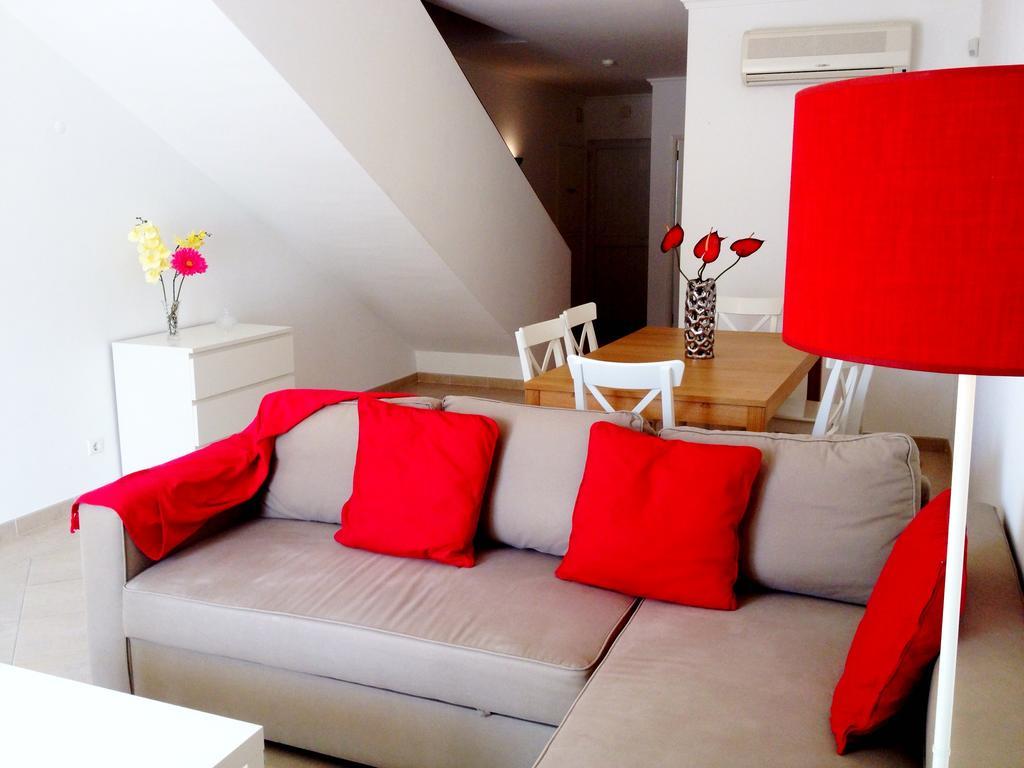 Eden Villas Red