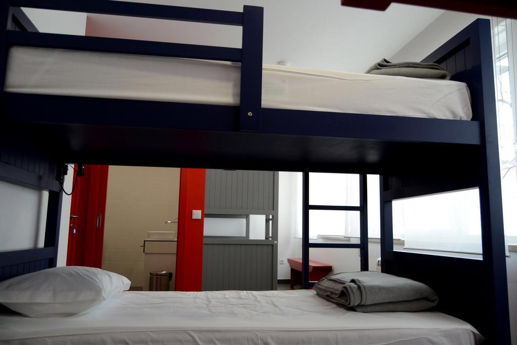 Lab Hostel Nazare