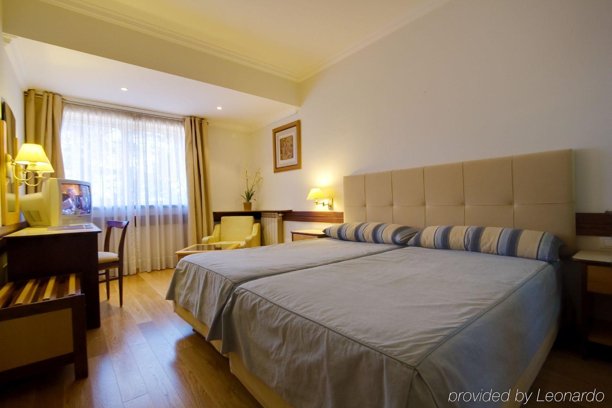 Center Hotel 4*