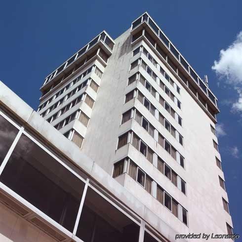 Hotel De Business &