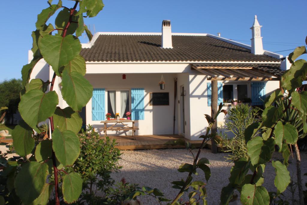 Puravida Divehouse *