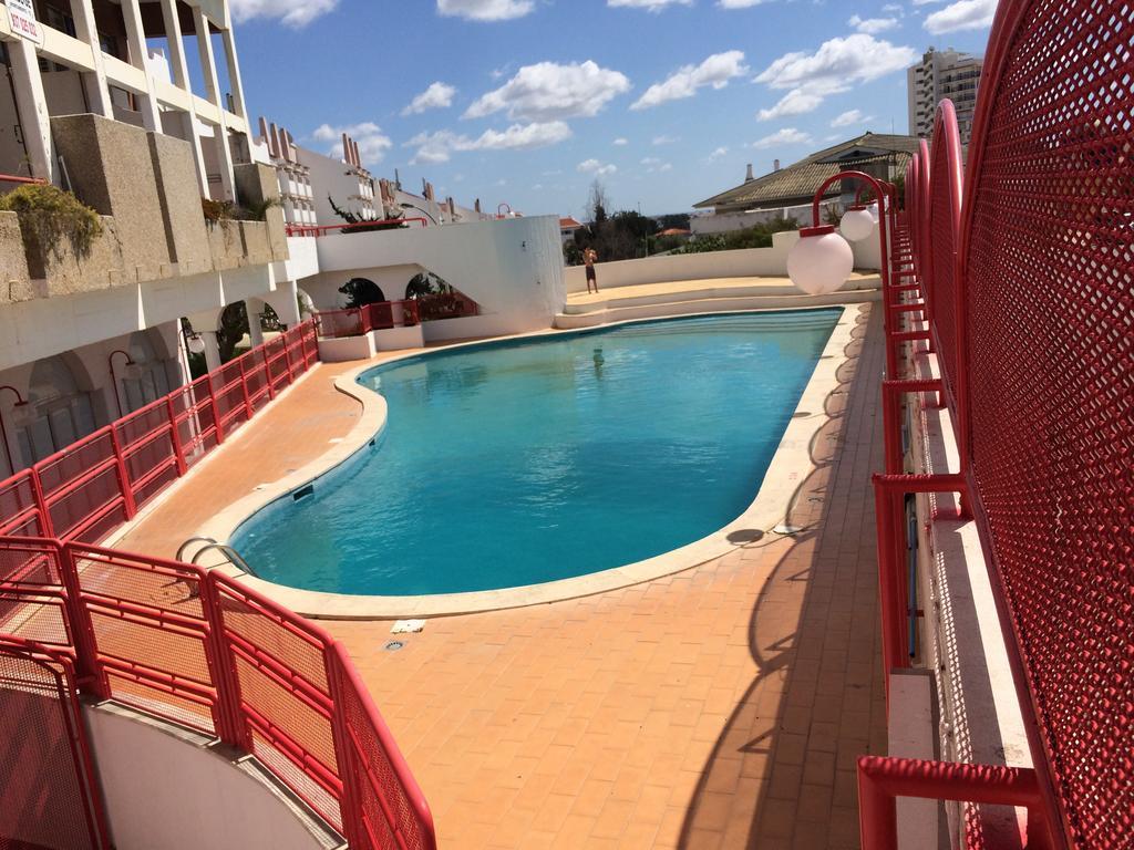 Apartment@albufeira With Pool And Near The Strip * Albufeira