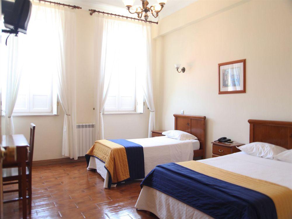 Smart Hotel 2*
