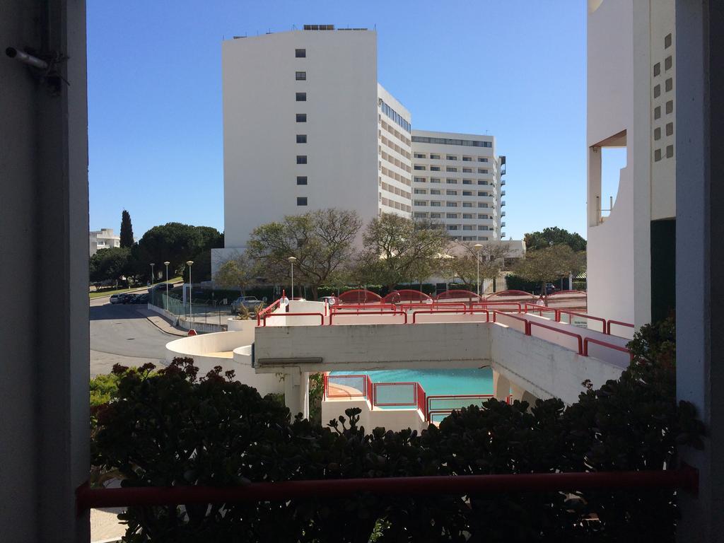 Apartment@albufeira With Pool And Near The Strip