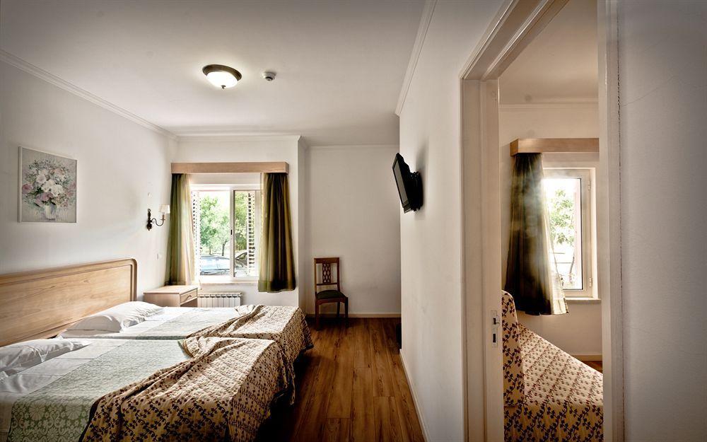 Luna Turismo Hotel