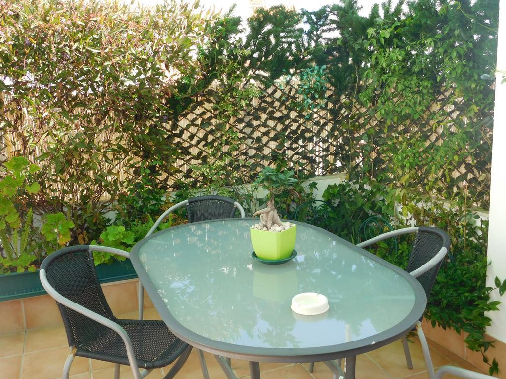 Dinas Guesthouse Guest house 3*
