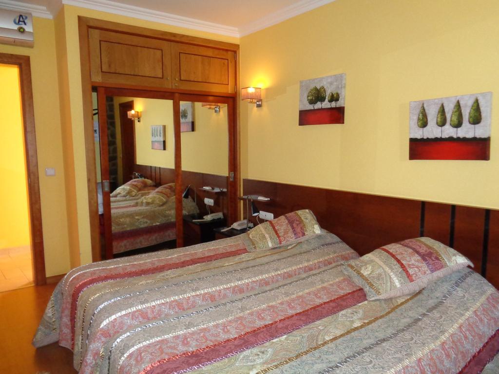 Pensión Casa Faias Santa Cruz da Graciosa