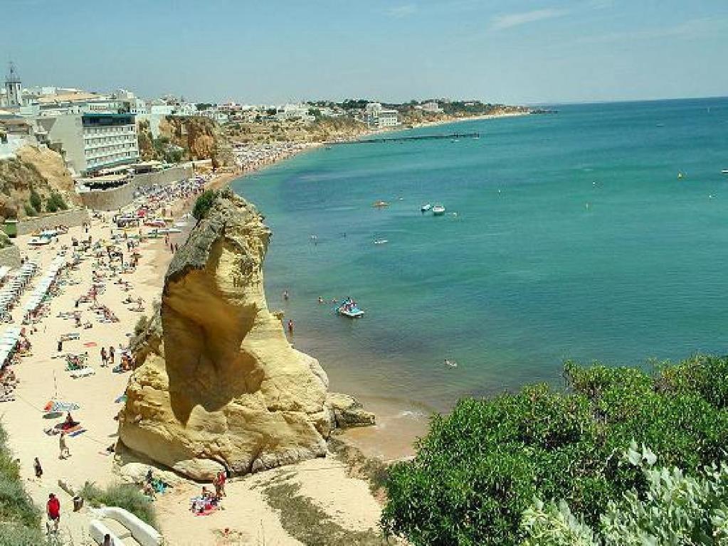 Pensión Residencial Capri