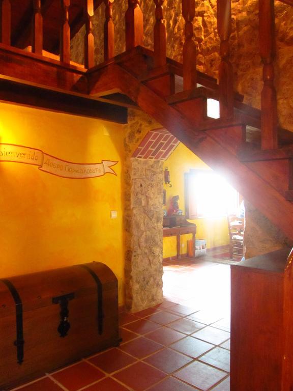 Golf & Surf House Homestay