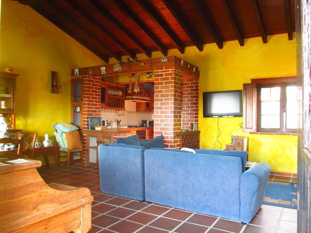 Golf & Surf House Homestay