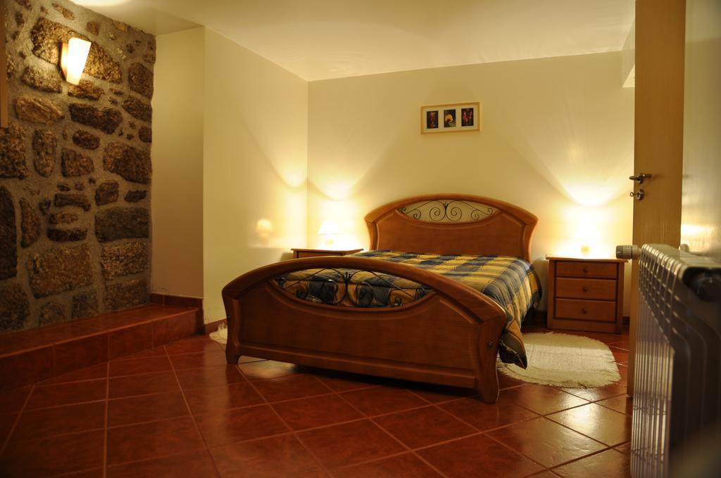 Casa Do Meio Da Country house *