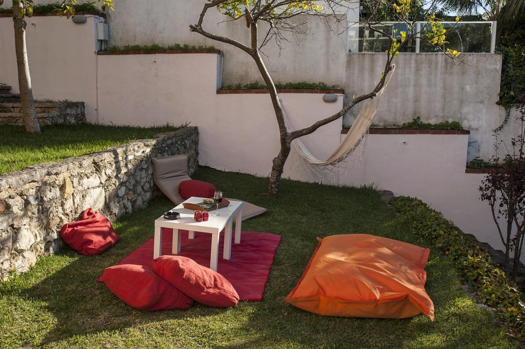 Hostel House Estoril
