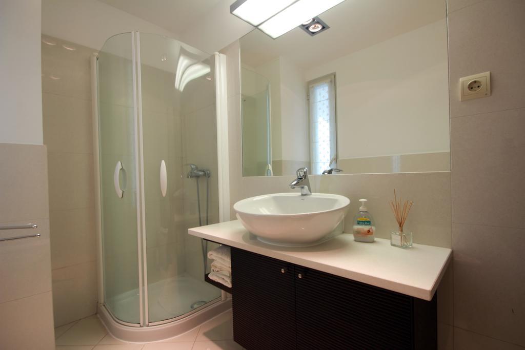 Forum Apartment *