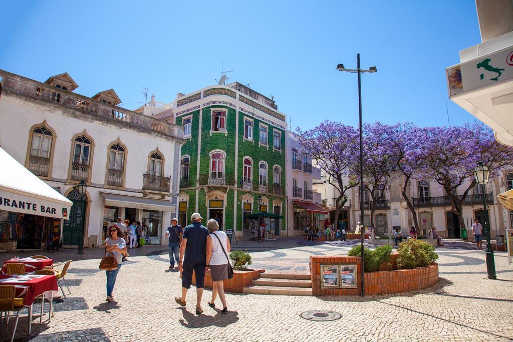 Pensión Muralha House