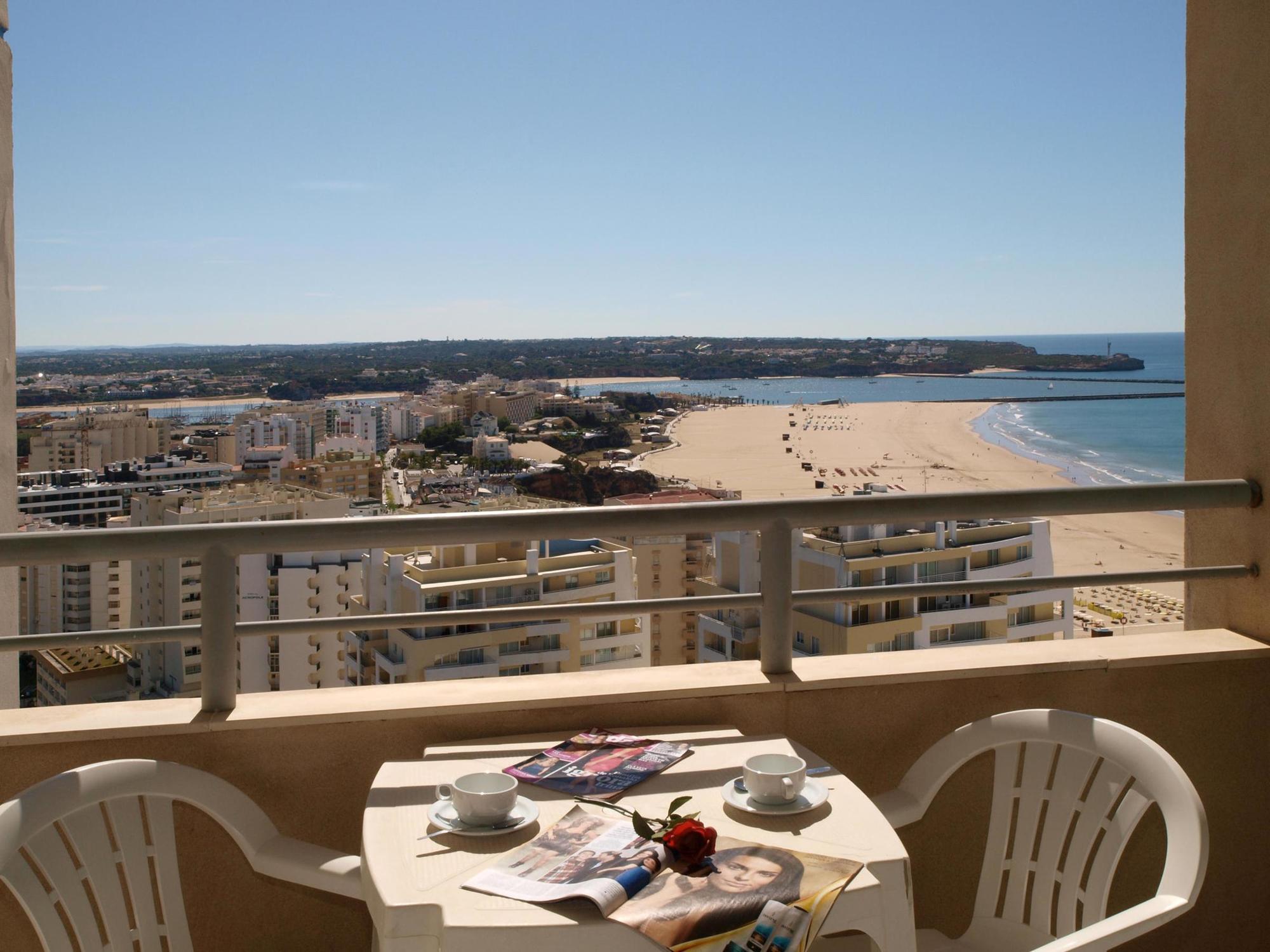 Jardins Da Rocha Aparthotel 3*