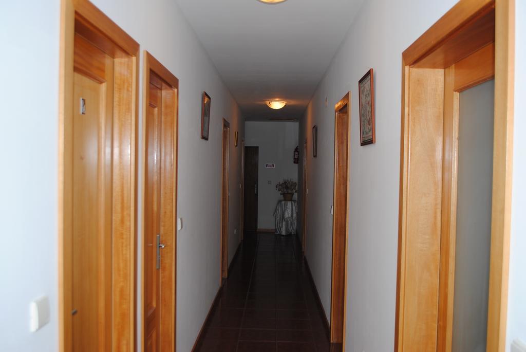 Guest house Casa Dos Santos Alojamento - Guest House Geres