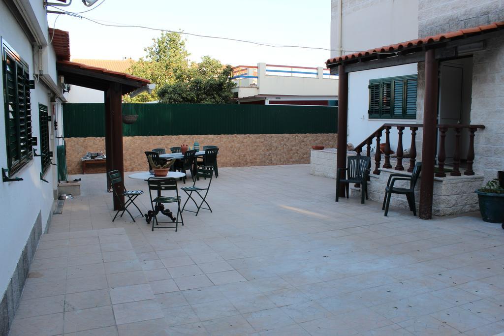 Casa de hóspedes Casa Lucas Charneca de Caparica