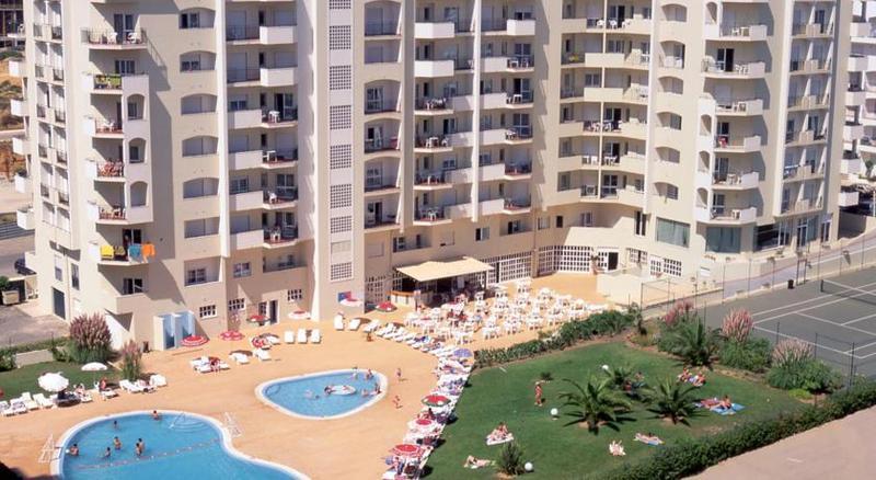 Aparthotel Iate 3*