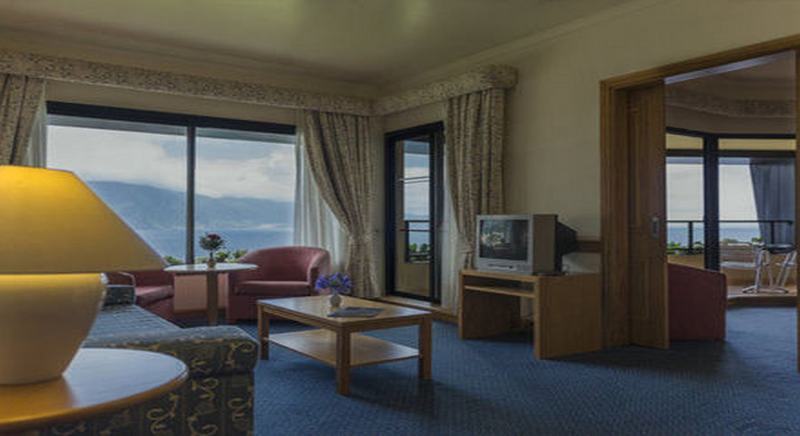 Wot Montemar Hotel