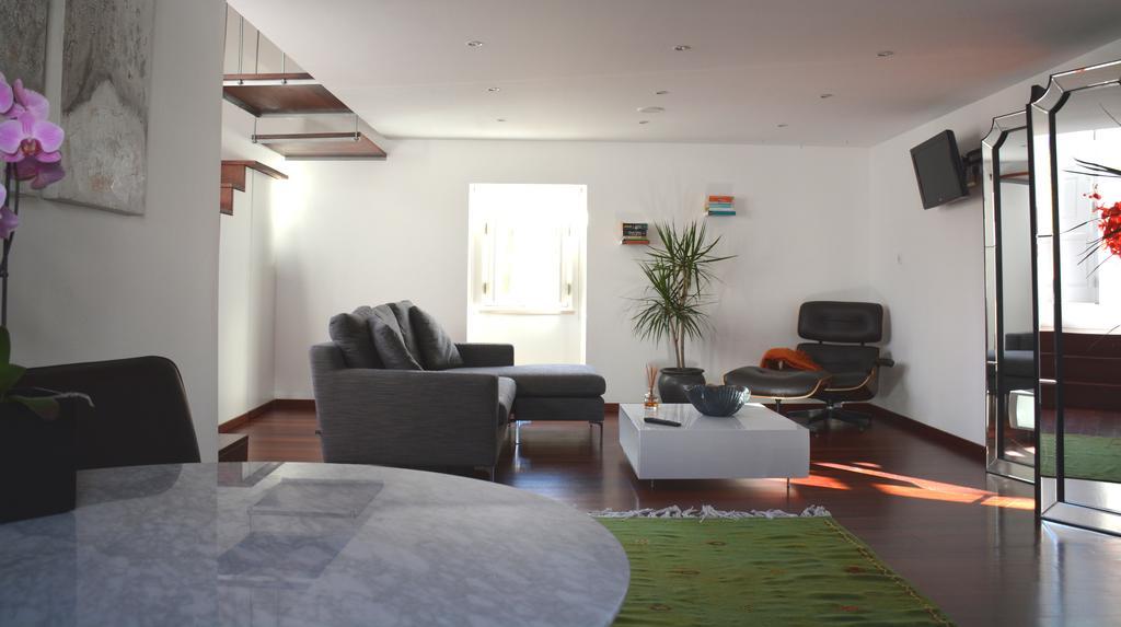 House Tavira