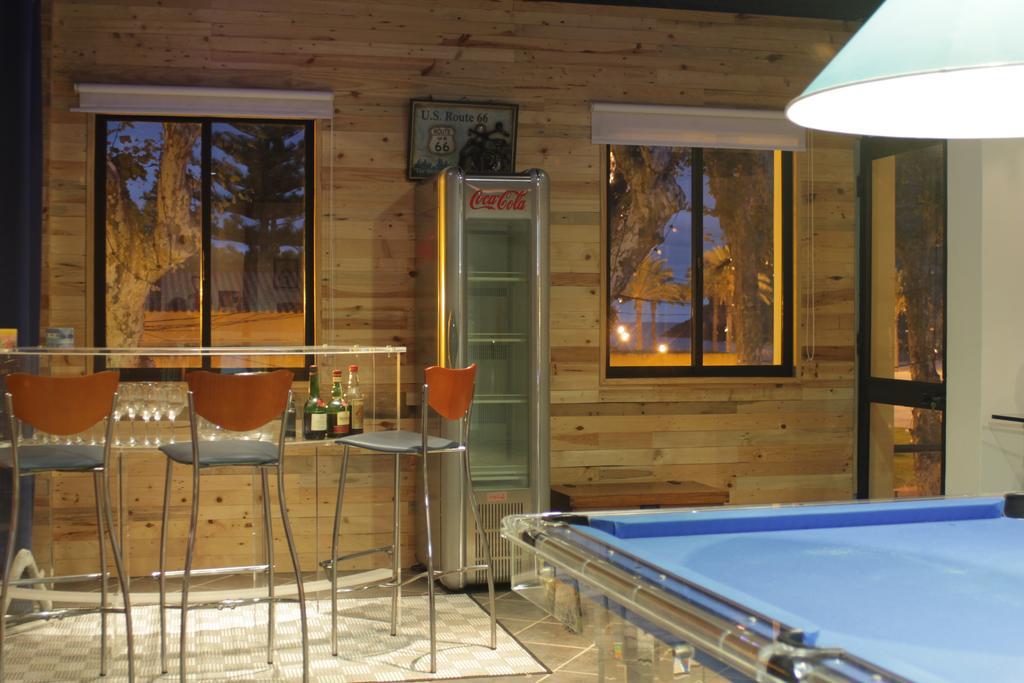 The Modern & Recycled House *