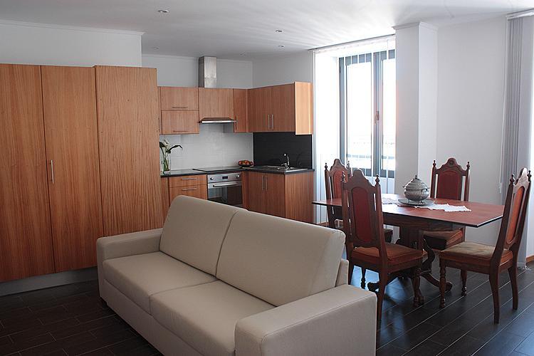 Faial Marina Aparthotel