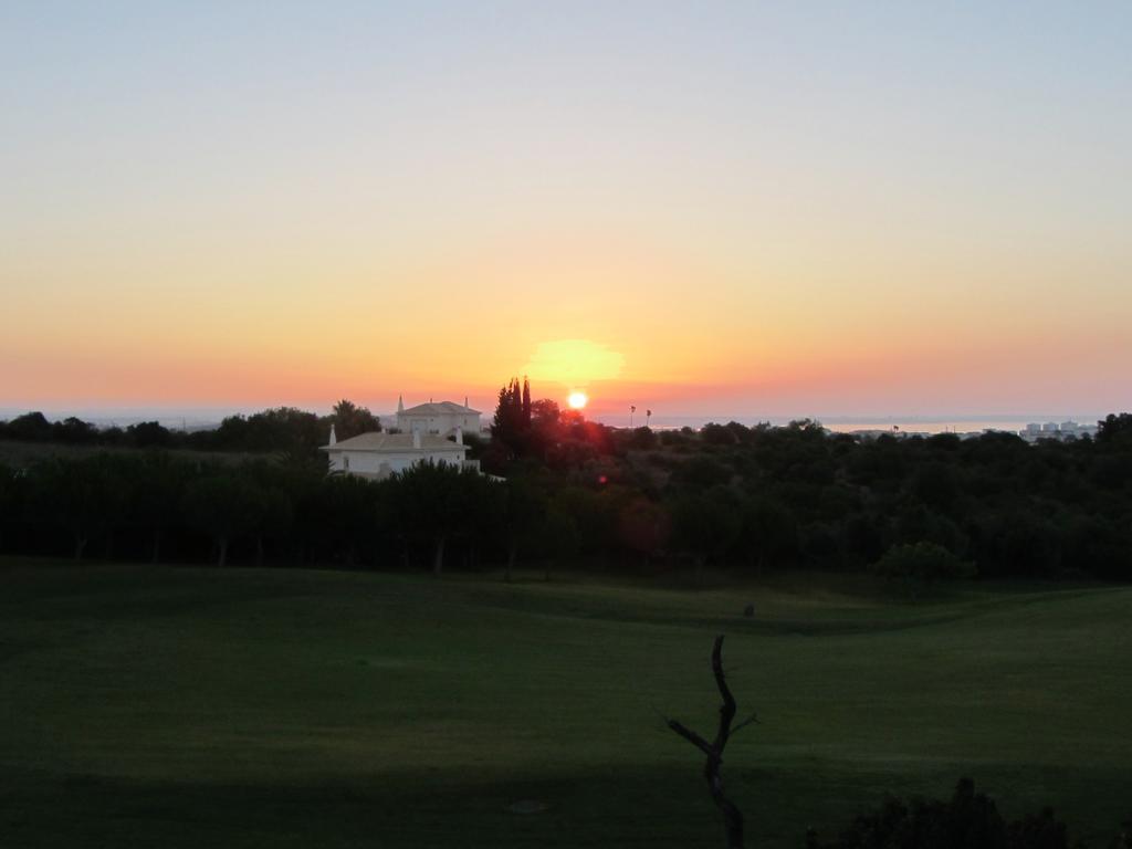 Villa Fairviews On Boavista Golf Lagos