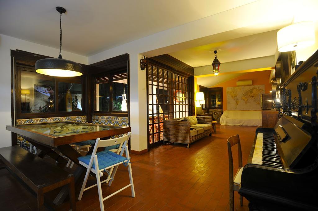 Carcavelos Surf House 2* Carcavelos (Lisbon)