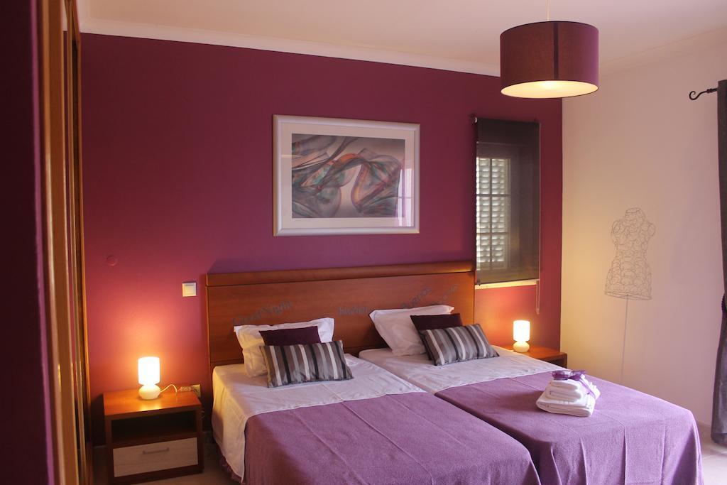 Casa Dos Cedros Guest house Lagos