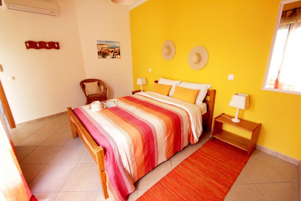 Guest house Casa A Sul - Guesthouses *