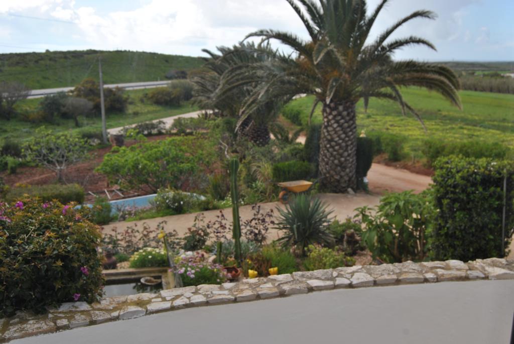 Guest house Vivenda Familia Pedro Vila do Bispo