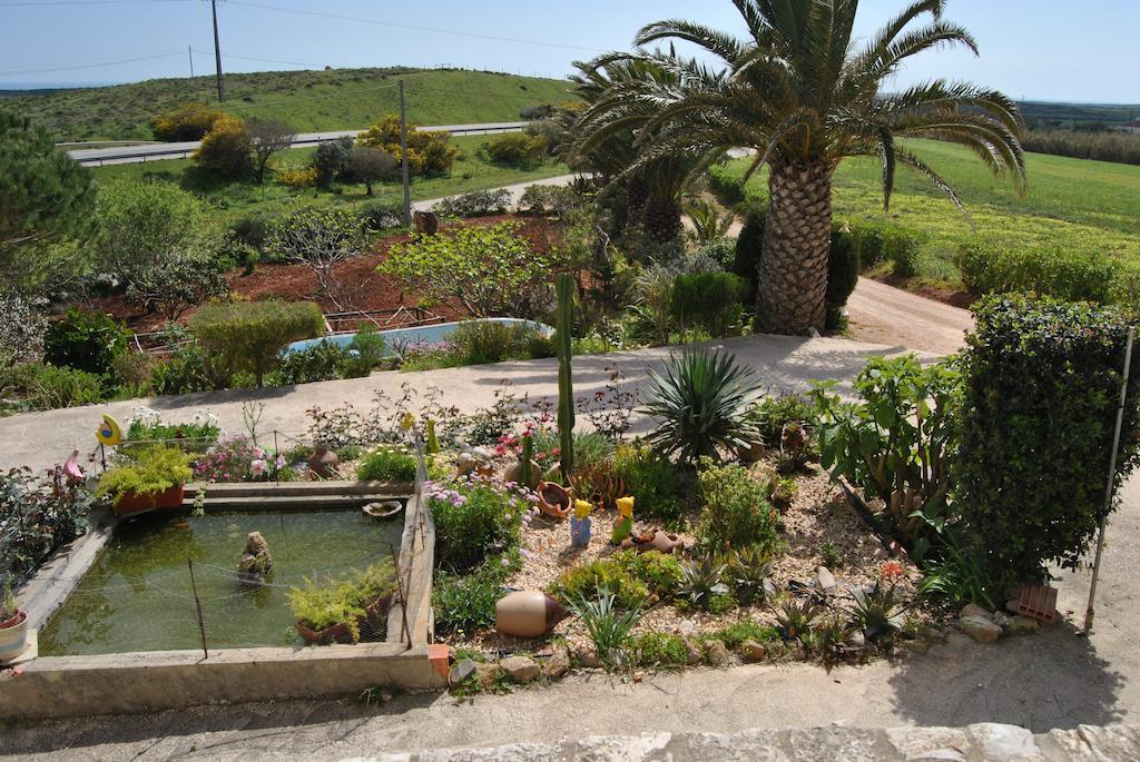 Vivenda Familia Pedro Vila do Bispo