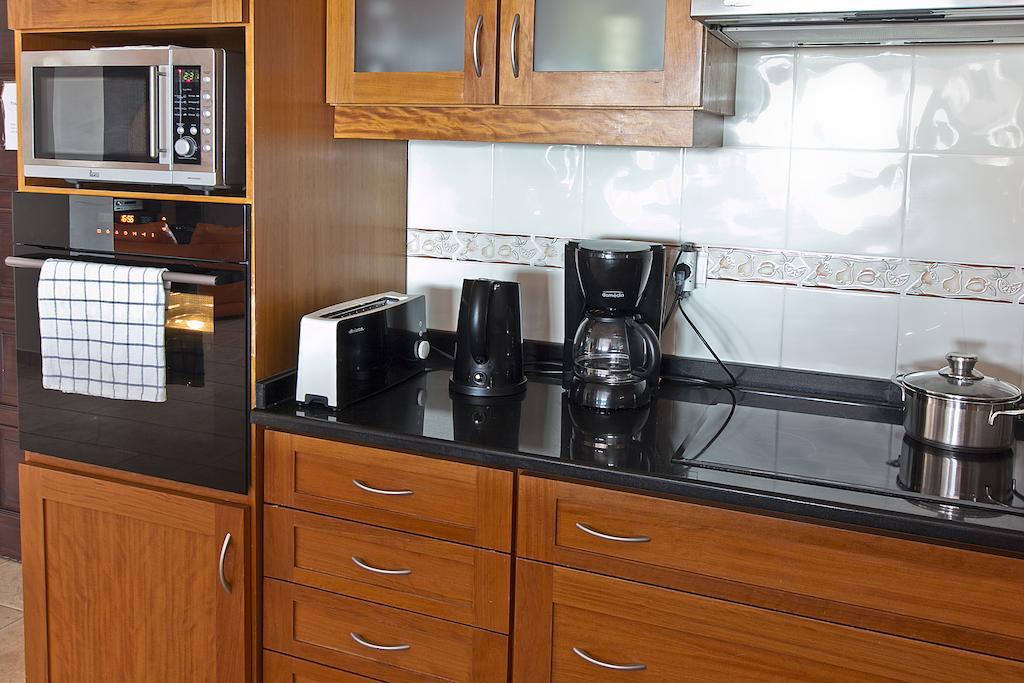 Hostel Tribo Da Praia - Almagreira Surf