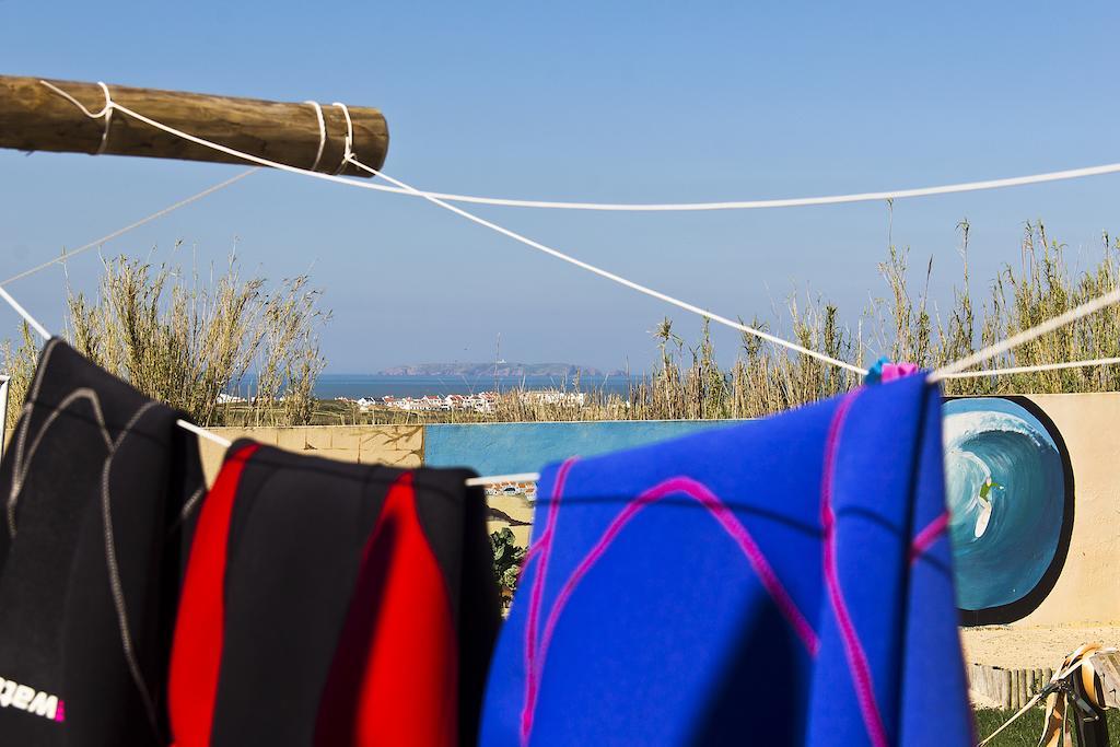 Tribo Da Praia - Almagreira Surf Peniche