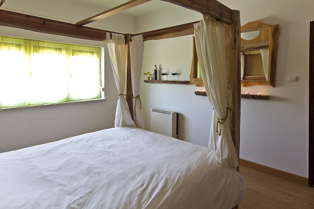 Hostel Tribo Da Praia - Almagreira Surf *