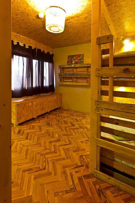 Hostel Eco - Tribo Da Ferrel (Leiria)